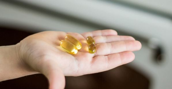 Vitamin E uống lúc nào trong ngày
